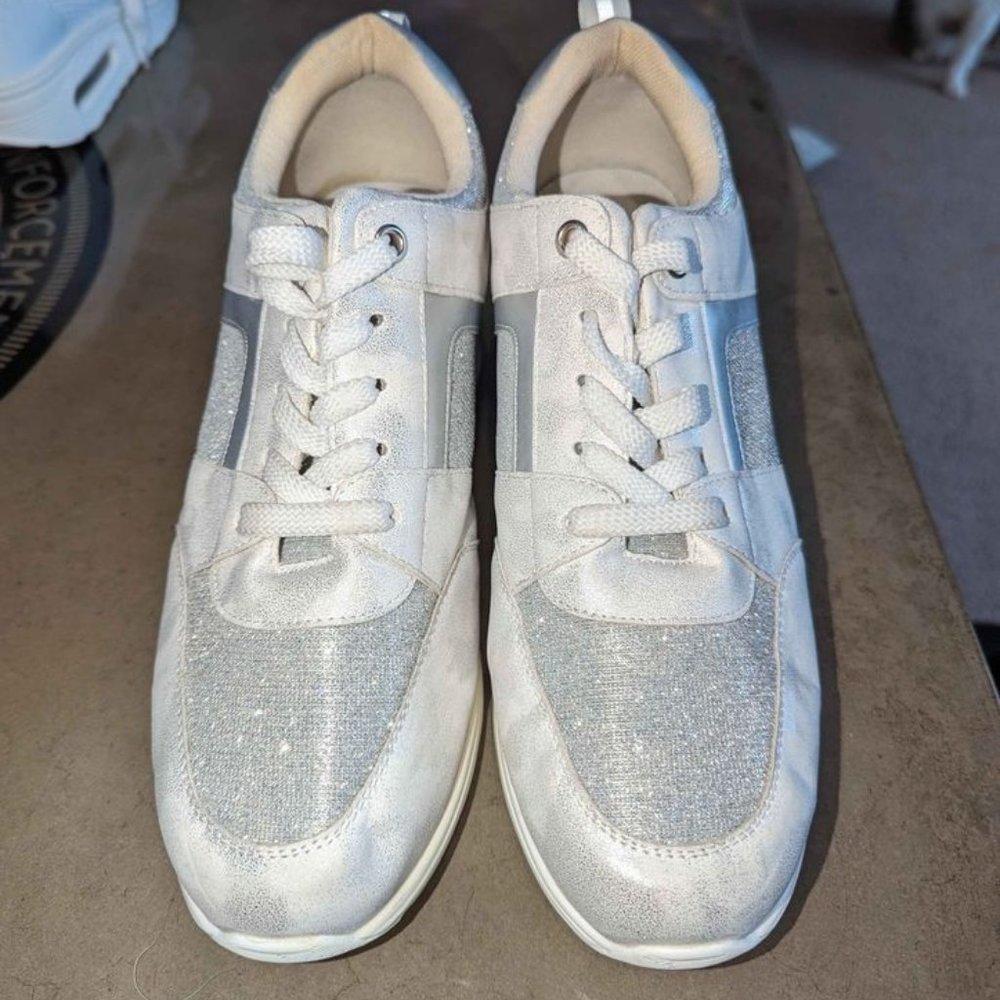 Women's Shoes - Viscozzy - White/Silver Glitter - Size 10